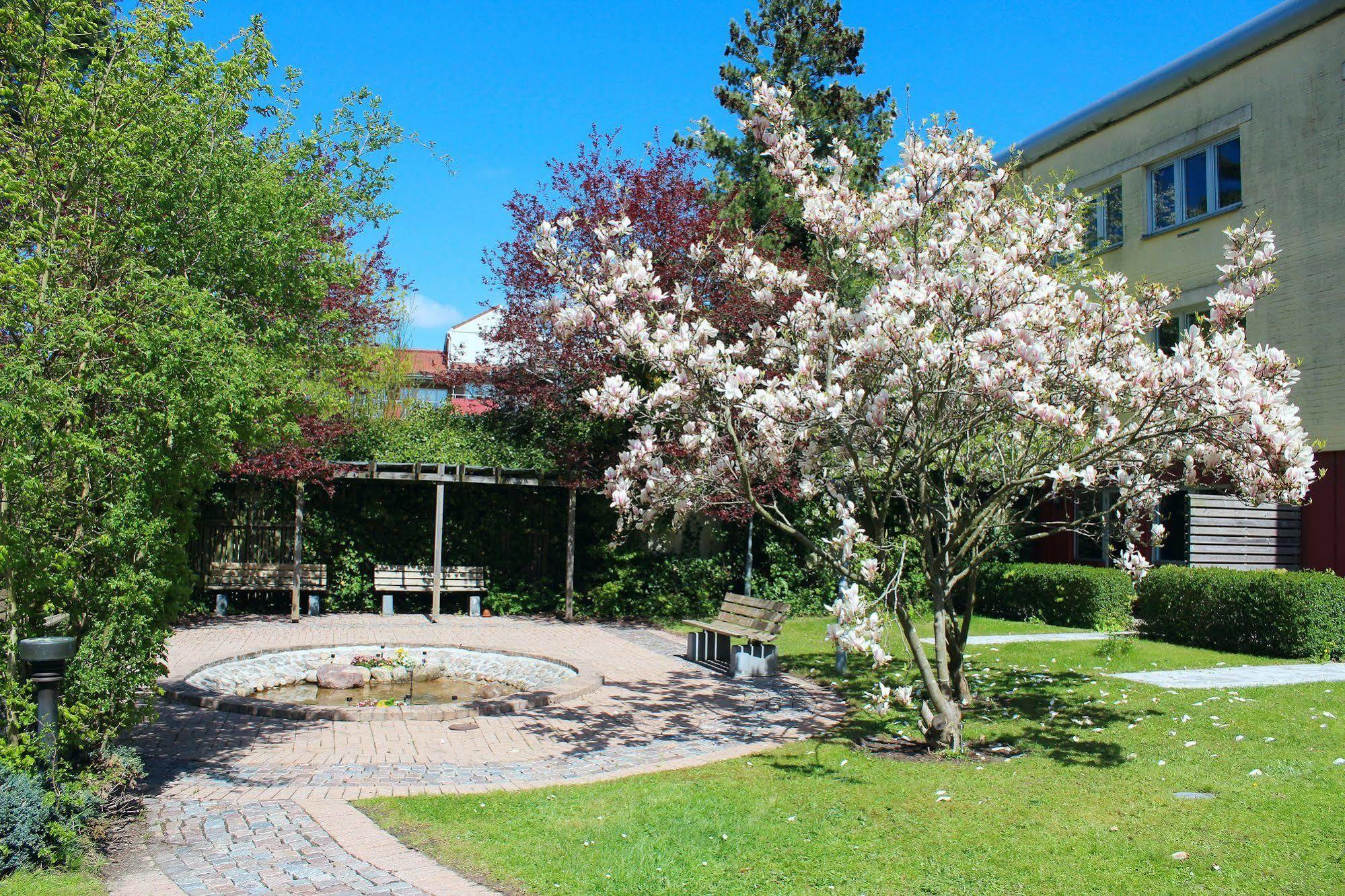 Hotel Djingis Khan Lund Buitenkant foto